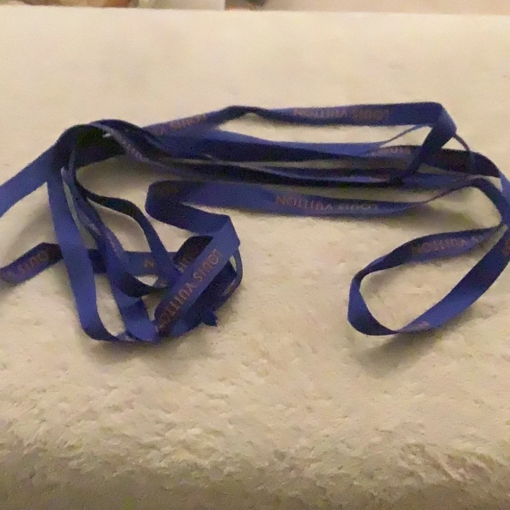 Louis Vuitton ribbon